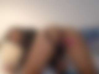 pizzababe22's Live Sex Cam Show