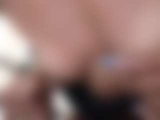 pizzababe22's Live Sex Cam Show
