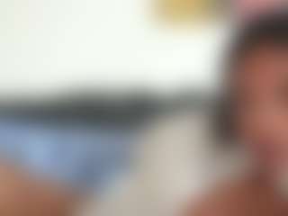 Live cam show with pizzababe22 - Athletic Ebony on Gym Cam Girls