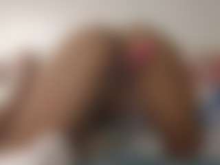 Live cam show with pizzababe22 - Spy Curvy on Camiplay Live