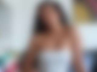 Live cam show with pizzababe22 - Long Hair on boobsie.com