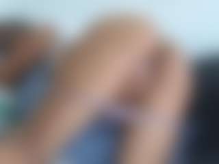 pizzababe22's Live Sex Cam Show