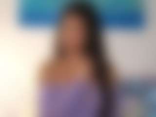 Live cam show with pizzababe22 - Brown Eyes on friskycurves.com