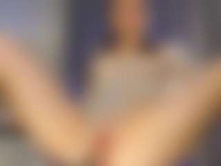 Live cam show with Kira - BBW on fuck-show.com