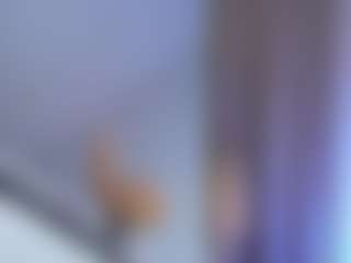 Kira's Live Sex Cam Show