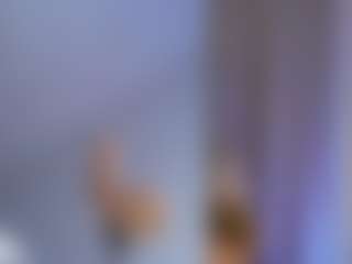 Kira's Live Sex Cam Show