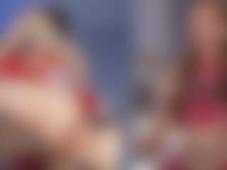 Live cam show with Kira - Glasses on crypto-cams