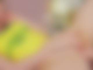 Kira's Live Sex Cam Show