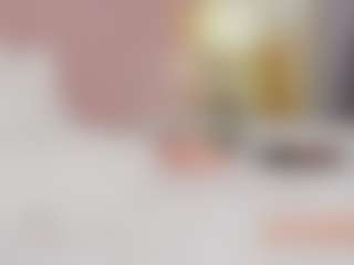 Live cam show with Kira - Glasses on fapnchat
