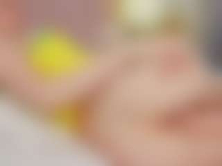 Kira's Live Sex Cam Show