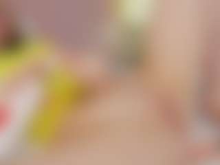 Kira's Live Sex Cam Show