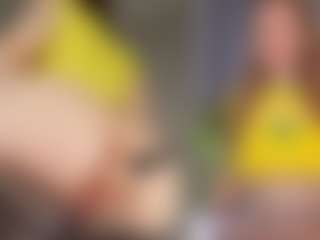 Kira's Live Sex Cam Show
