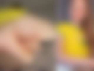 Live cam show with Kira - Blowjob on Hubzter Live