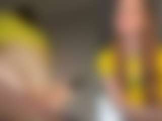 Kira's Live Sex Cam Show