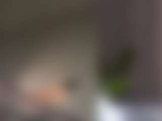 Kira's Live Sex Cam Show