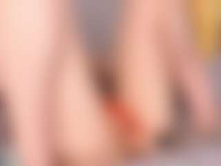 Kira's Live Sex Cam Show