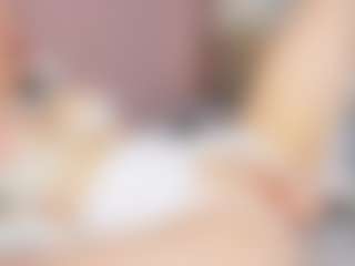 Kira's Live Sex Cam Show