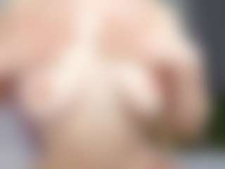 Kira's Live Sex Cam Show