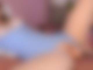 Kira's Live Sex Cam Show
