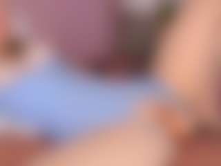 Kira's Live Sex Cam Show