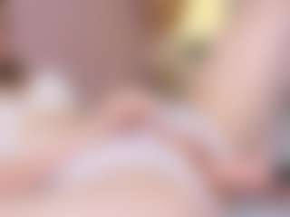 Kira's Live Sex Cam Show