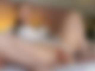 Kira's Live Sex Cam Show
