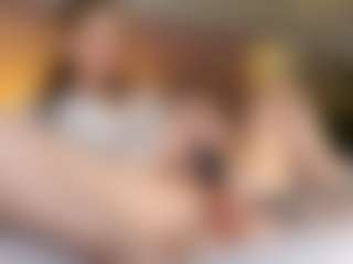 Kira's Live Sex Cam Show