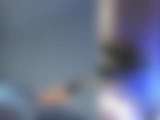 Kira's Live Sex Cam Show