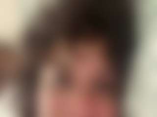 creamyricanfountain's Live Sex Cam Show