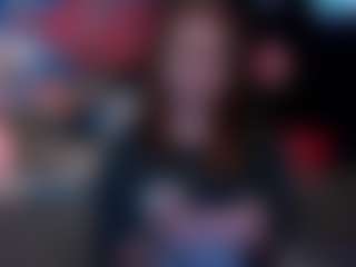 Live cam show with whosplayingwithfire - Oil on SquirtSoMuch