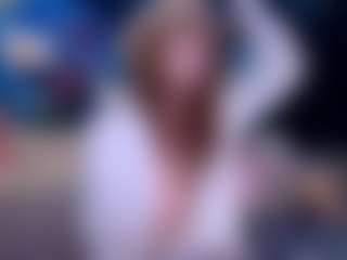 whosplayingwithfire MILF webcam performer live streaming