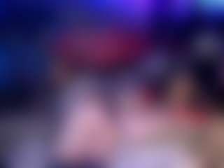 whosplayingwithfire MILF webcam performer live streaming