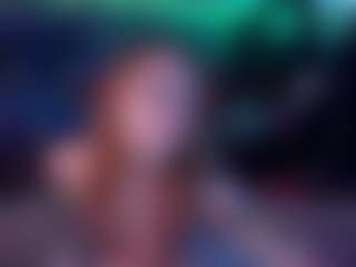 Live cam show with whosplayingwithfire - Lush MILF on sexylive.show