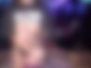 Show live cam dengan whosplayingwithfire - Red Hair di Camsoda