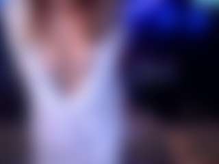 whosplayingwithfire MILF-webcamperformer live