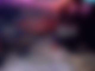 Siaran langsung penampil webcam MILF whosplayingwithfire