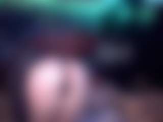 Pokaz na żywo z whosplayingwithfire - Tease Red Hair na Camsoda
