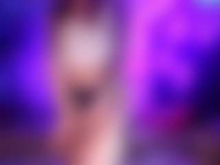 whosplayingwithfire MILF webcam performer live streaming