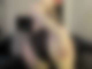 AmyAloqua MILF webcam performer live streaming