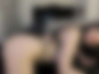 AmyAloqua MILF webcam performer live streaming