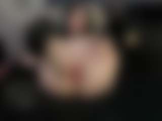 AmyAloqua MILF webcam performer live streaming