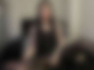 AmyAloqua MILF webcam performer live streaming