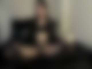 Live cam show with AmyAloqua - Oil on Camsoda
