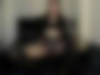 Live cam show with AmyAloqua - Oil on Uber Horny
