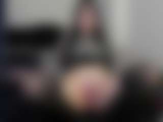 AmyAloqua's Live Sex Cam Show