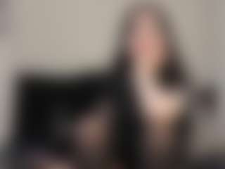 AmyAloqua MILF webcam performer live streaming