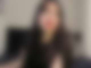 AmyAloqua MILF webcam performer live streaming