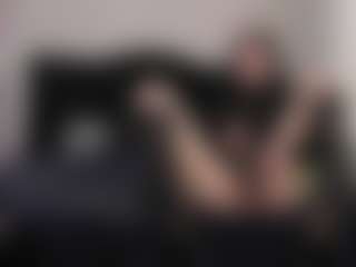 AmyAloqua MILF webcam performer live streaming