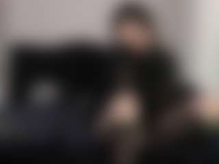 AmyAloqua MILF webcam performer live streaming