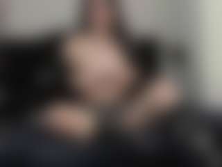 Live cam show with AmyAloqua - Fetish on Mixed Magazine Live